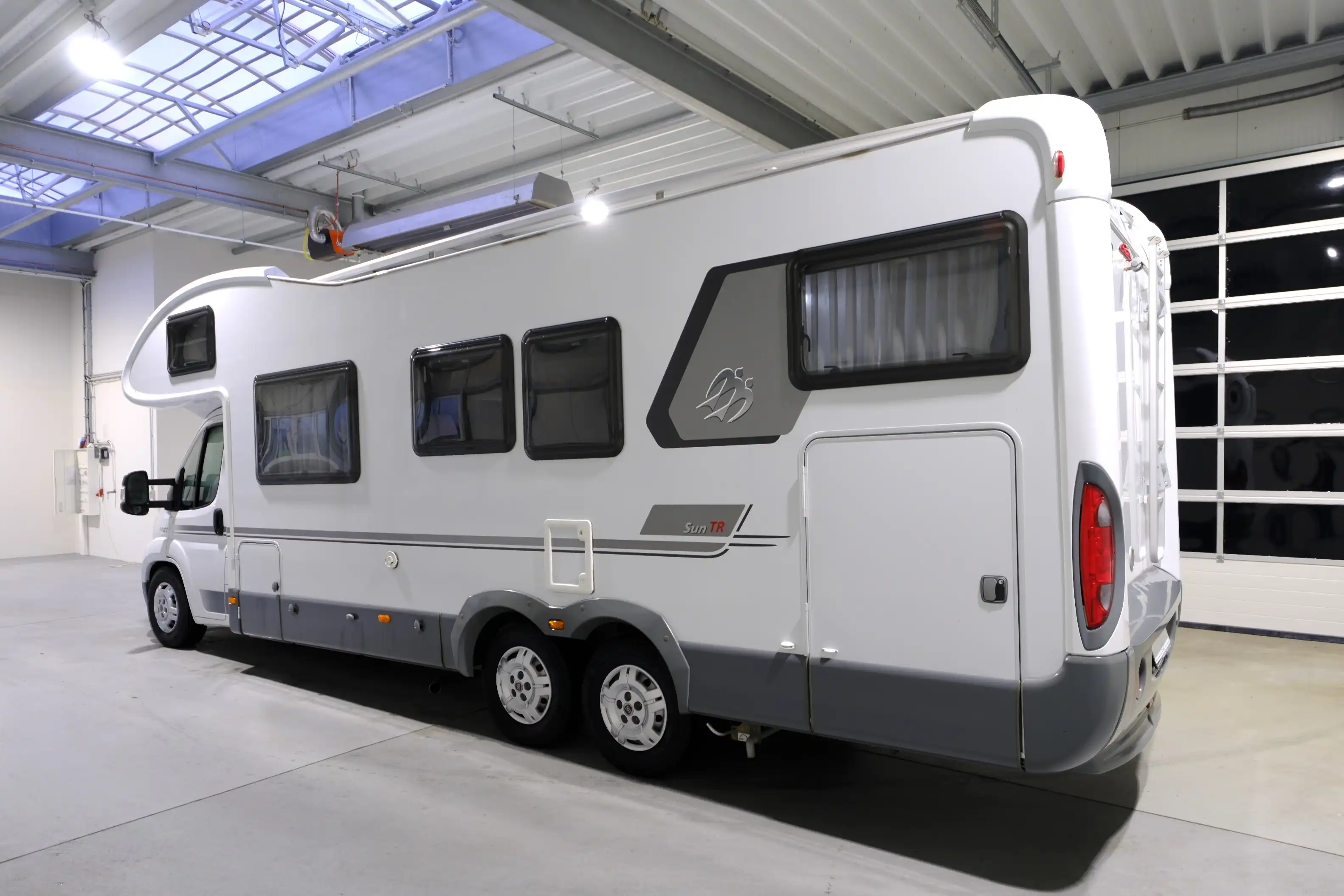 KNAUS Sun Traveller 800 DG